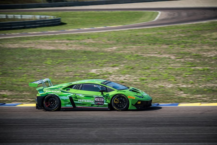  Lamborghini Huracan GT3 EVO 2018 года  (фото 12 из 21)